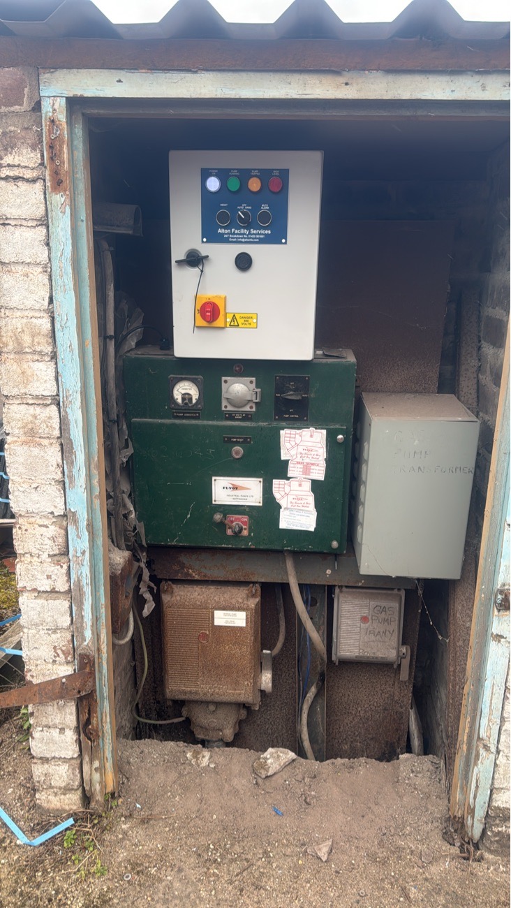 New 415V pump control panel in Reading