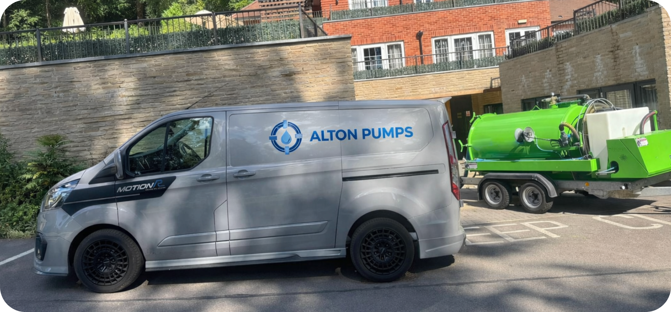 Alton Pumps van and tanker trailer on site